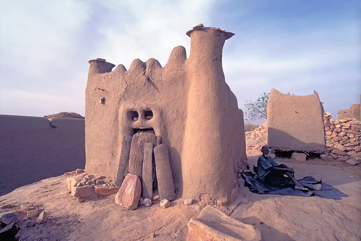 Binu shrine, Bandiagara escarpment, Mali