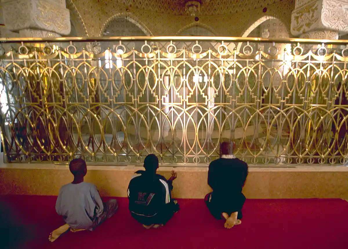 Pilgrims at mausoleum of Cheikh Amadou Bamba, Touba Mosque Pilgrims at mausoleum of Cheikh Amadou Bamba, Touba Mosque