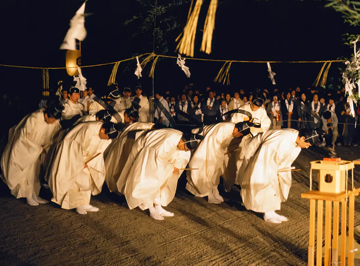 Shinto priests welcoming Kami spirits at the Kamiarizuku festival, Izumo Taisha temple, Japan Shinto priests welcoming Kami spirits at the Kamiarizuku festival, Izumo Taisha temple, Japan