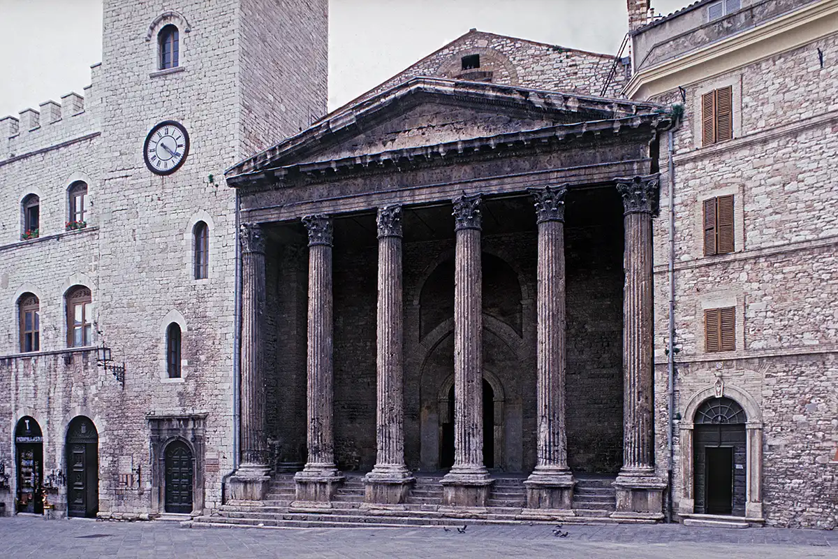 Temple of Goddess Minerva, Assisi Temple of Goddess Minerva, Assisi, Italy