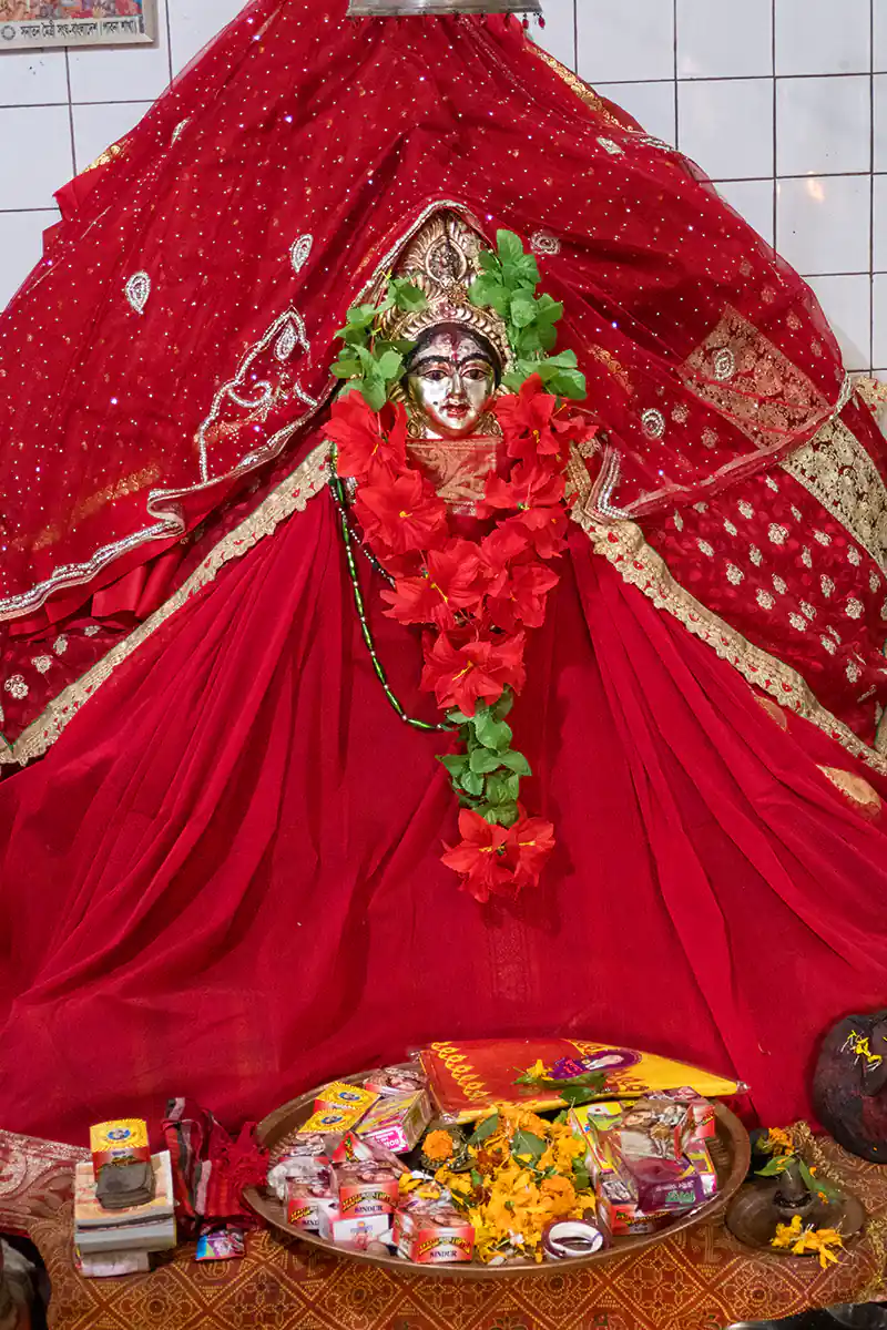 Statue of Shakti, Bhabanipur Temple, Bhabanipur, Bangladesh Statue of Shakti, Bhabanipur Temple, Bhabanipur, Bangladesh