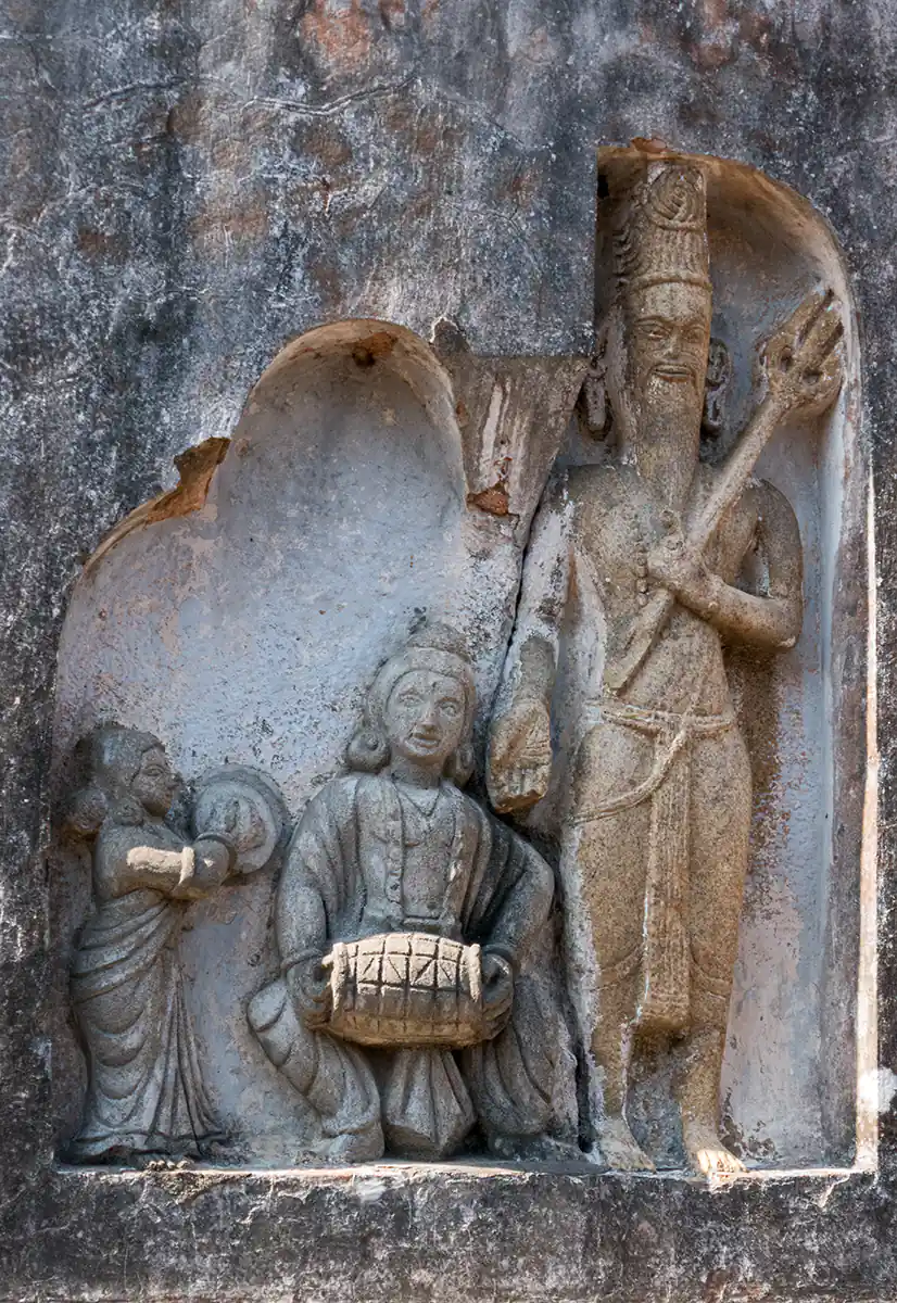 Carvings on wall of Hayagriva Madhava Temple Carvings on wall of Hayagriva Madhava Temple